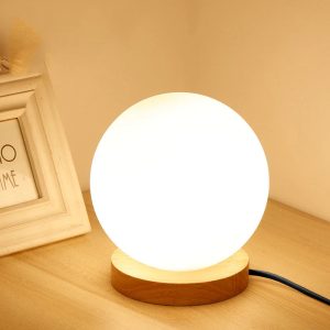 Lampe à poser boule blanche