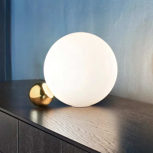 lampe à poser boule en verre style nordique