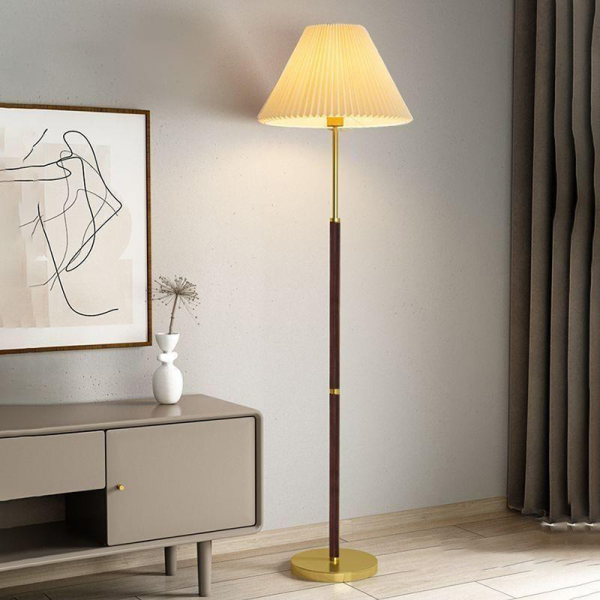 Lampe à poser au sol moderne élégante