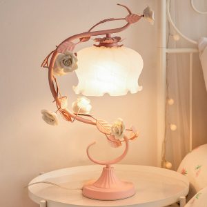 lampe à poser élégante en verre