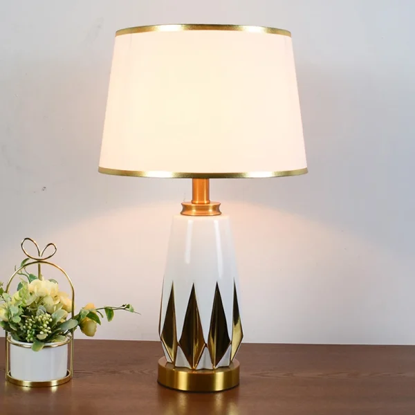 Lampe à poser design luxe céramique